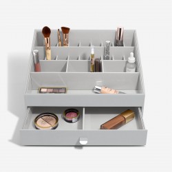 STACKER PEBBLE GREY SUPERSIZE MAKEUP ORGANISER